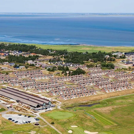 6 Person On A In Romo 度假居