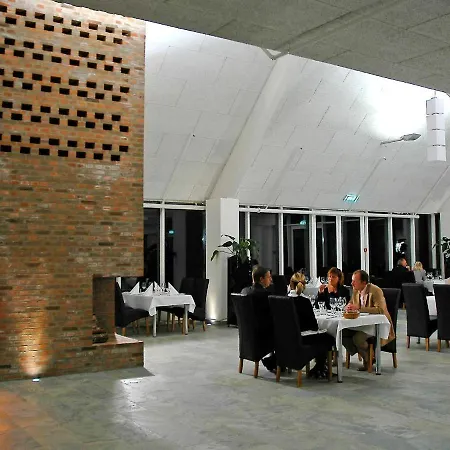 6 Person On A In Romo 度假居