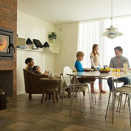 بيت للعطل 6 Person On A In Romo *