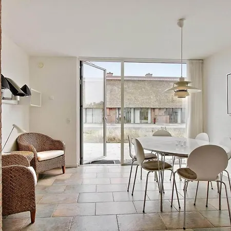 度假居 6 Person On A In Romo Sønderby